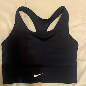 Nike Swoosh Sports Bra
